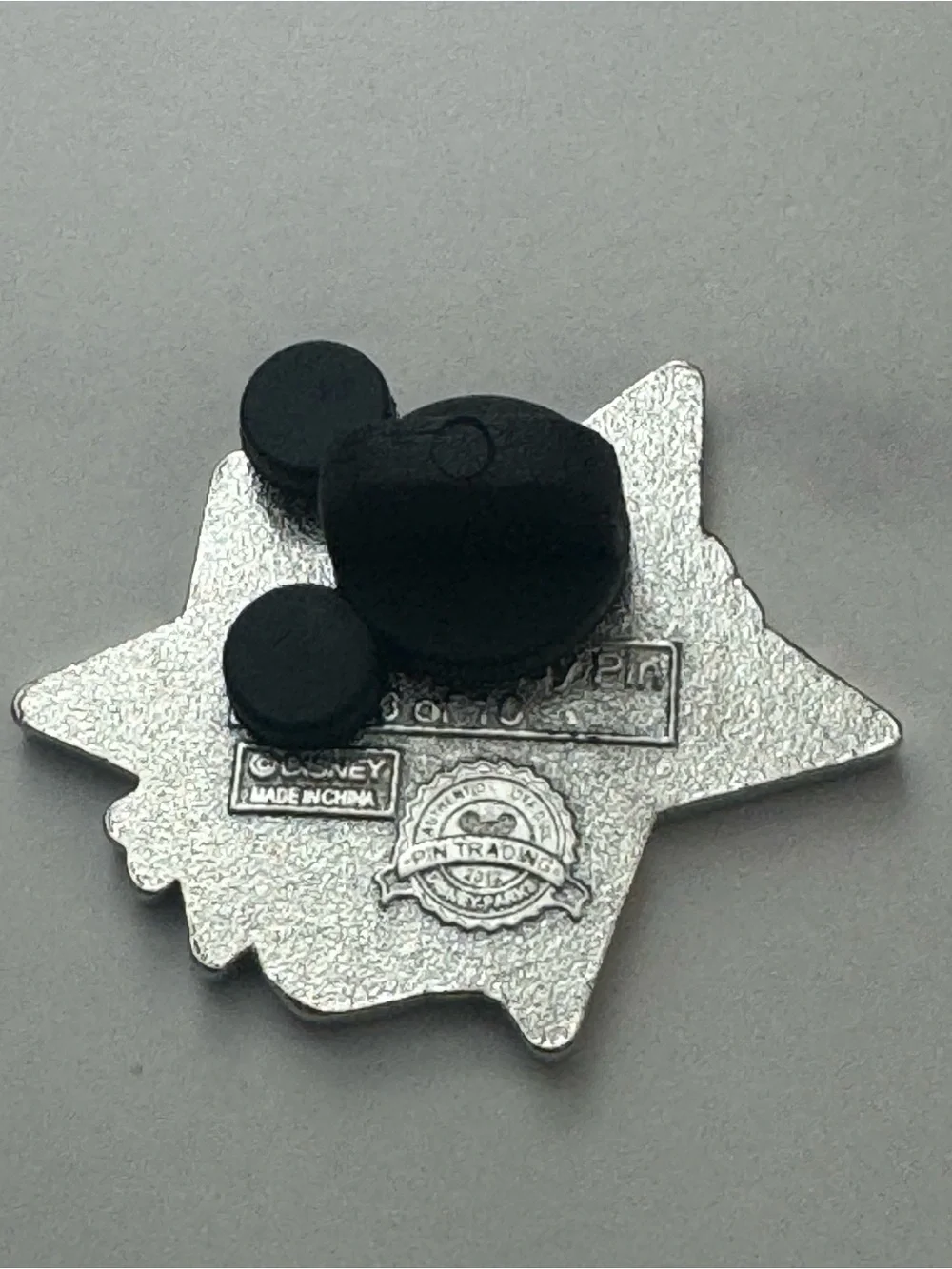 5/$25 Disney‎ Peter Pan Stars Pin